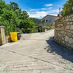 Dumicic 1 * Mundanije